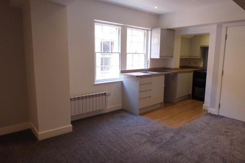 2 bedroom flat to rent - SILVER STREET, TROWBRIDGE
