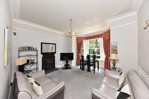 3 bedroom apartment to rent, Tabley Road, Knutsford