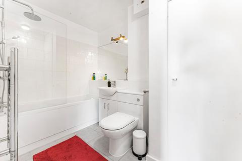 1 bedroom apartment to rent, Northiam Street, London, E9