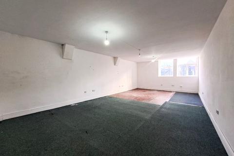 Property to rent, Barlow Road, Levenshulme, Manchester, M19