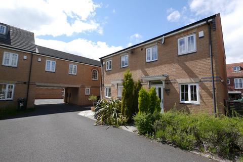 2 bedroom terraced house to rent, Beaumaris Court, Newcastle upon Tyne
