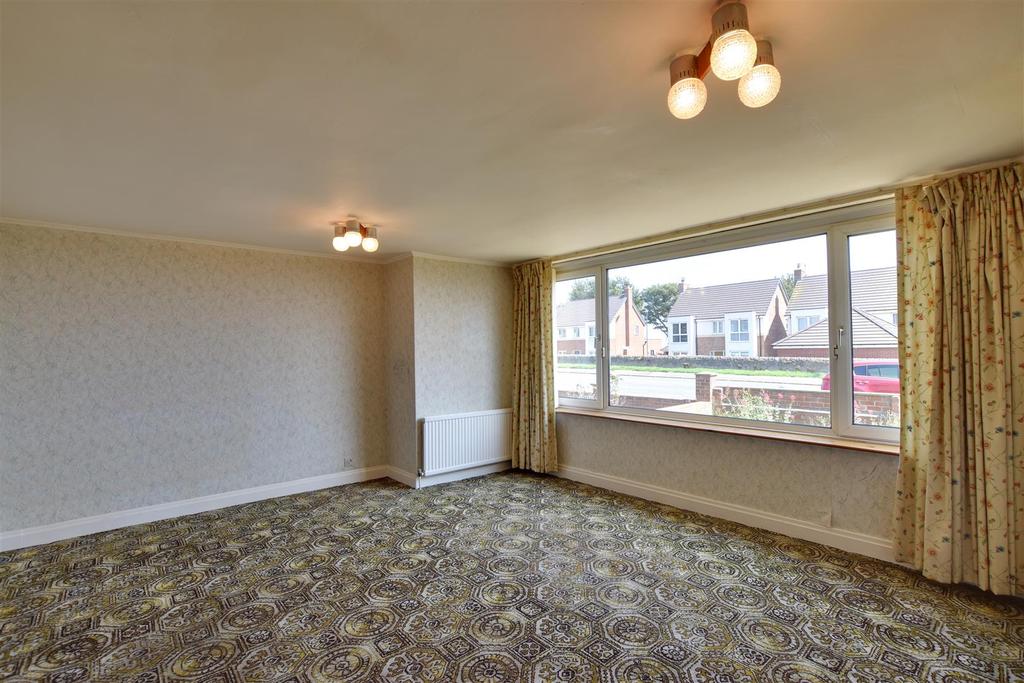 Augusta Terrace, Whitburn, Sunderland 3 bed semidetached house £160,000
