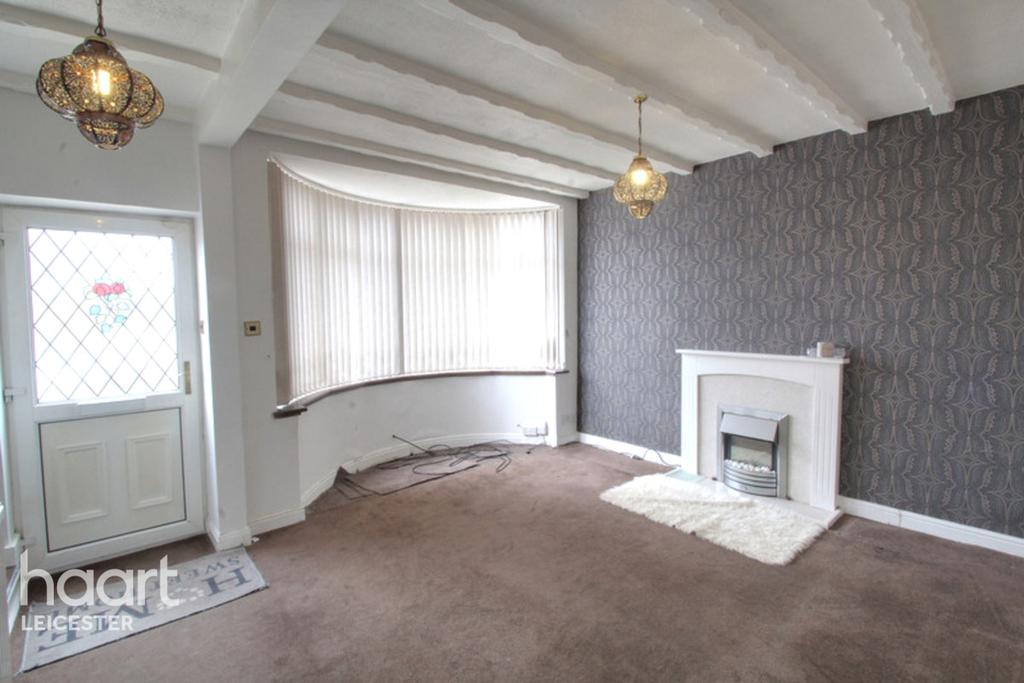 Averil Road, Leicester 3 bed semidetached house £200,000