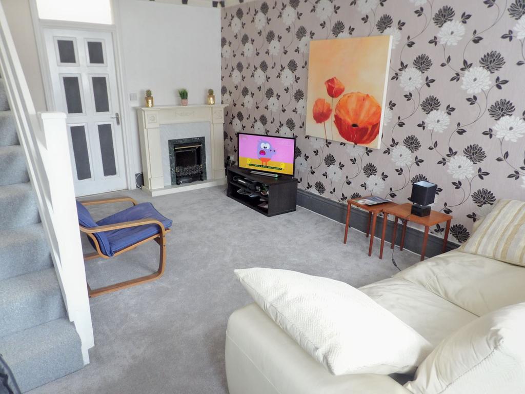 Wenlock Road, Simonside, South Shields, Tyne and Wear, NE34 9BA 2 bed