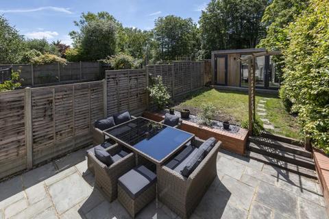 31 Bowden Road, Ascot, SL5 9NJ