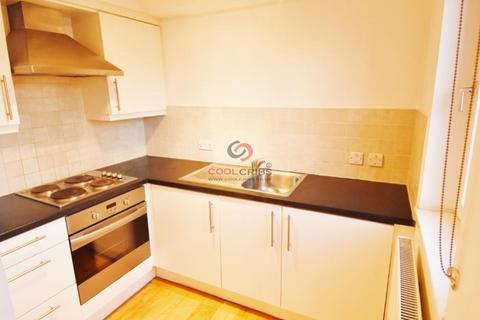 Studio to rent, Bride Street, Islington, London, London N7