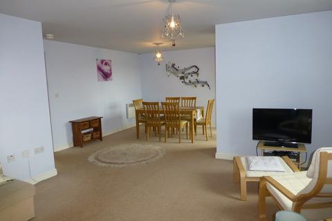 2 bedroom apartment to rent, Knightsbridge Court, Gosforth, Newcastle upon Tyne NE3
