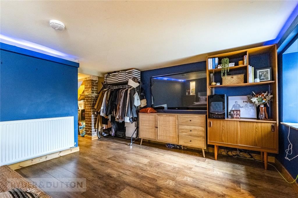 Family Room/Cinema