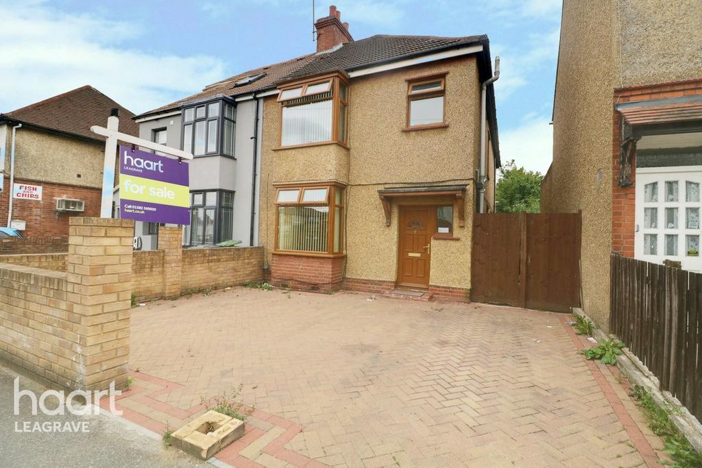 Beechwood Road, Luton 3 bed semidetached house £320,000