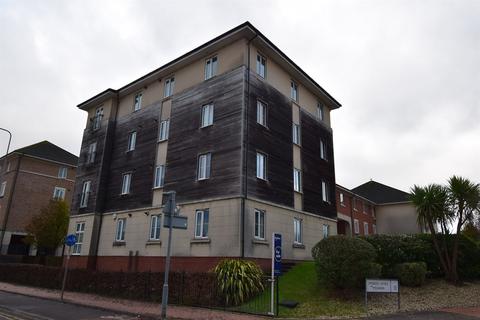 2 bedroom apartment to rent, Ffordd James Mcghan, Cardiff Bay, Cardiff