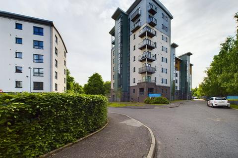 2 bedroom flat to rent, Lochend Park View, Abbeyhill, Edinburgh, EH7