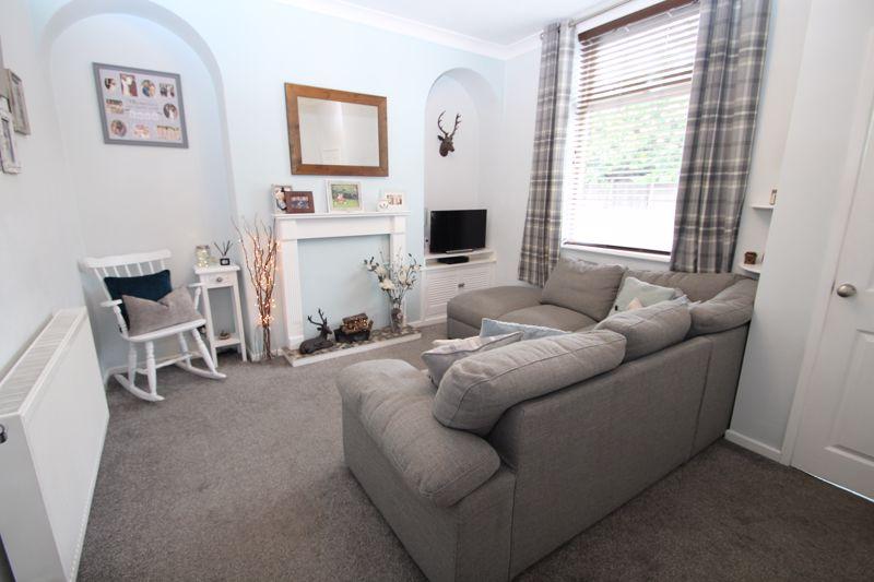 Higher Bents Lane, Bredbury 2 bed terraced house £132,950