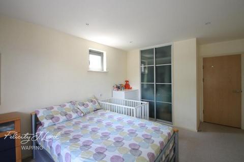 1 bedroom flat to rent, Devonport Street, London