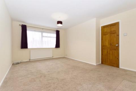 3 bedroom link detached house to rent, Great North Road, Alconbury