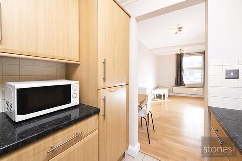 1 bedroom apartment to rent, Kilburn High Road, London, NW6