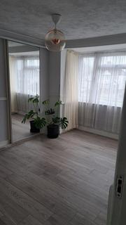 1 bedroom apartment to rent, Petts Hill, NORTHOLT, Middlesex, UB5