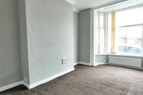 1 bedroom flat to rent, Newport Street, Middleport, Stoke-on-Trent, ST6 4BU