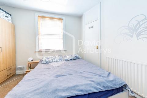 1 bedroom apartment to rent, Tottenham Lane, Crouch End, London