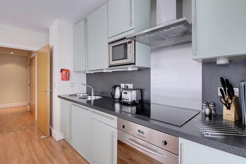 1 bedroom apartment to rent, 1 Pepys Street, London EC3N