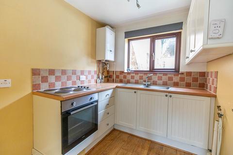 1 bedroom flat to rent, London Road, Thrupp