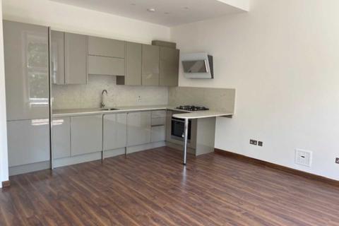 2 bedroom flat to rent - Courtfield Court, Kensington SW5