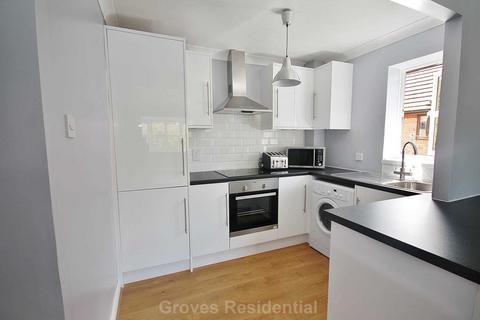 undefined, Dukes Avenue, New Malden