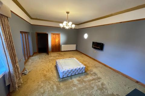 undefined, Birkhill Road, King's Park, Stirling, FK7