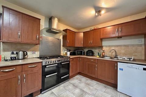 undefined, Robin Grove, Room DBX