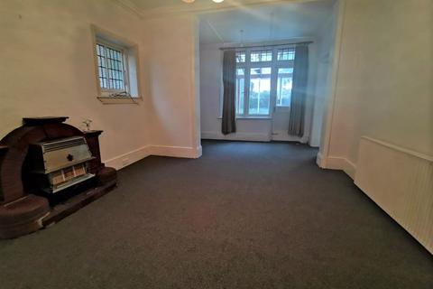 5 bedroom detached house to rent, Westmoreland Road, Bromley BR2