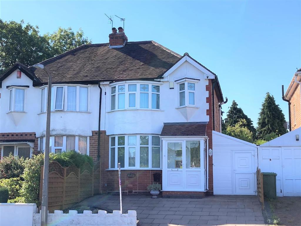 Valley Road, Solihull 3 bed semidetached house £250,000