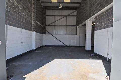 Industrial unit to rent, Enterprise Business Park, Ossett