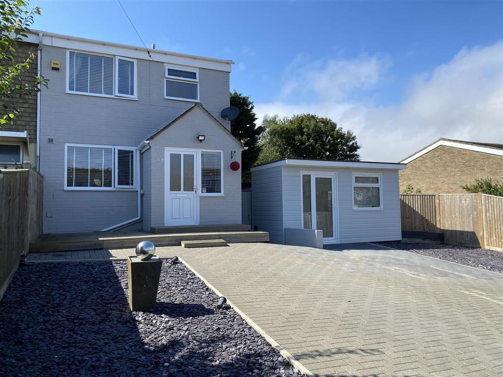 Downland Avenue, Peacehaven 3 bed semidetached house £299,950