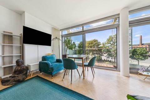 1 bedroom apartment for sale, The Montevetro Building, Battersea Church Road, SW11