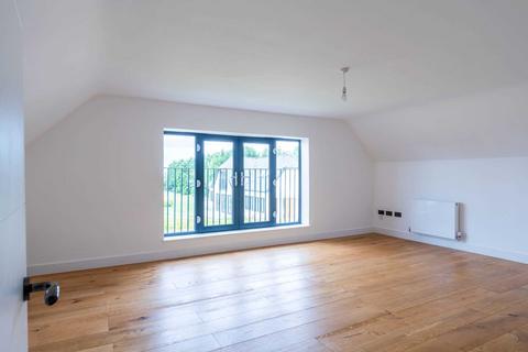 undefined, Lansdown Court