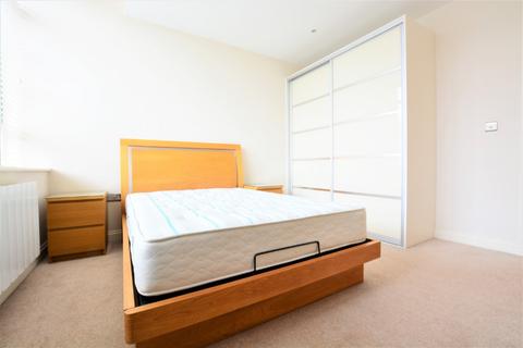 2 bedroom apartment to rent, Western Road
