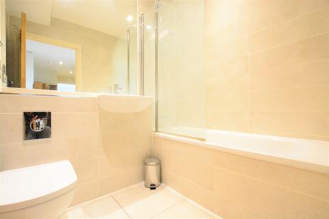 2 bedroom apartment to rent, Western Road