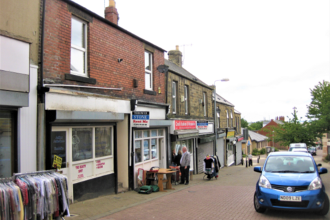 Retail property (high street) to rent, High Street, Felling, Gateshead NE10
