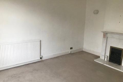 1 bedroom in a house share to rent, Springhead Road, Northfleet, Gravesend, Kent, DA11