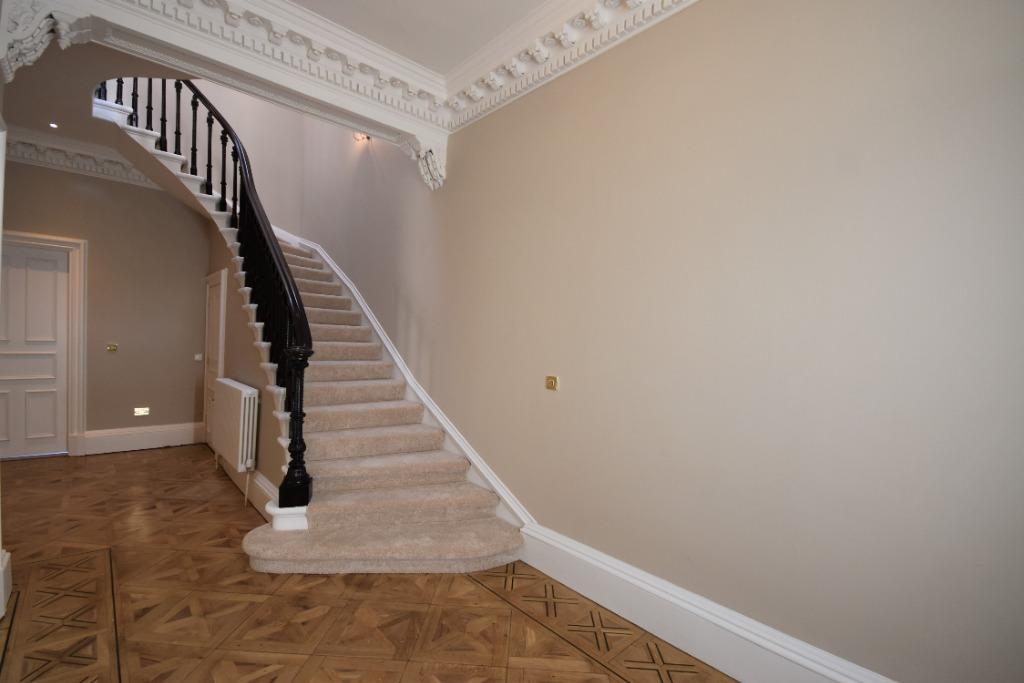 Gladstone Place, Stirling, Stirling, FK8 2NN 6 bed semidetached villa