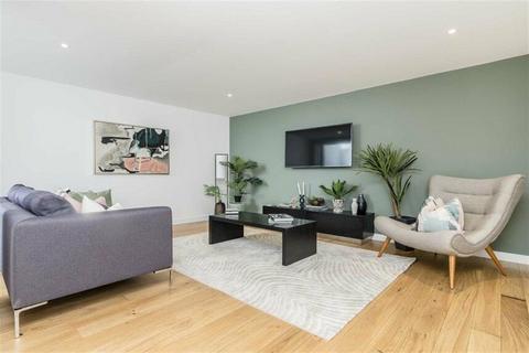 3 bedroom apartment to rent, Triplex, Hand Axe Yard, Hand Axe Yard, Kings Cross, London, WC1X