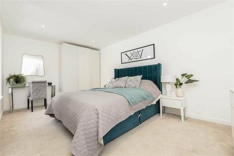 3 bedroom apartment to rent, Triplex, Hand Axe Yard, Hand Axe Yard, Kings Cross, London, WC1X