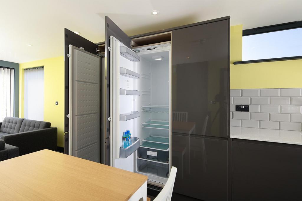 SAR Court Kitchen