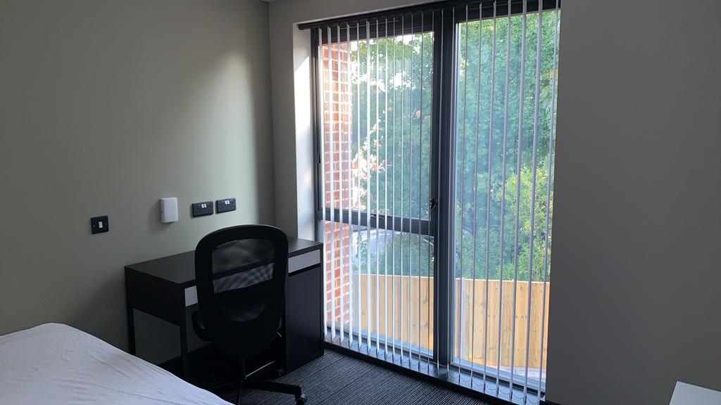 SAR Court Luxury Single Bed Room