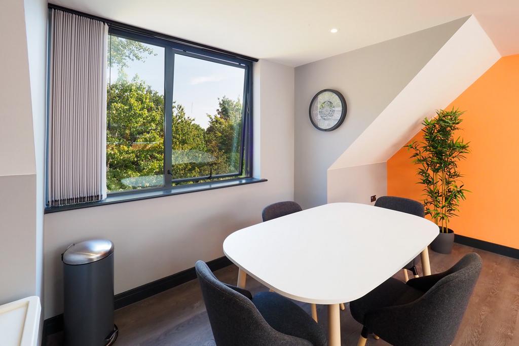 Penthouse Dining Area