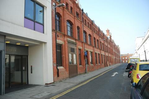 4 bedroom apartment to rent, Robert Street, Brighton
