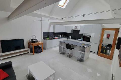 4 bedroom apartment to rent, Robert Street, Brighton