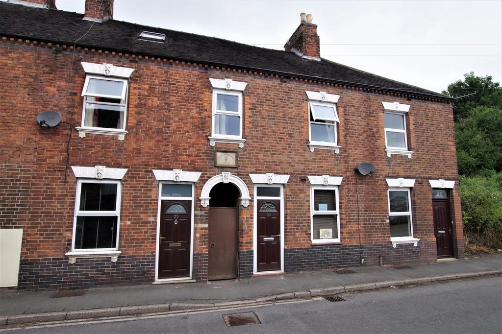 Mayfield Road, Ashbourne 2 bed terraced house £125,000