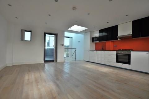 2 bedroom apartment to rent - Baron Street, London, N1