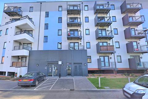 3 bedroom apartment for sale, Salisbury Road, Southall
