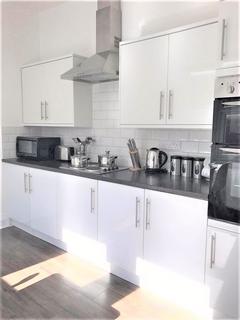 1 bedroom in a flat share to rent, Rectory Road, Gateshead NE8